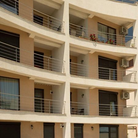 Apartament Aty Năvodari Exteriér fotografie